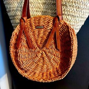 Beachy Straw Summer Bag